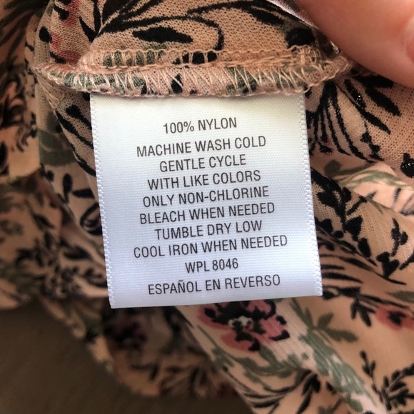 NEW style & co. Pink floral long sleeve top size small cute blouse chic - Picture 6 of 7